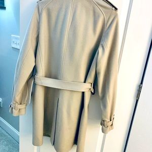 Burberry wool/cashmere gorgeous coat.
